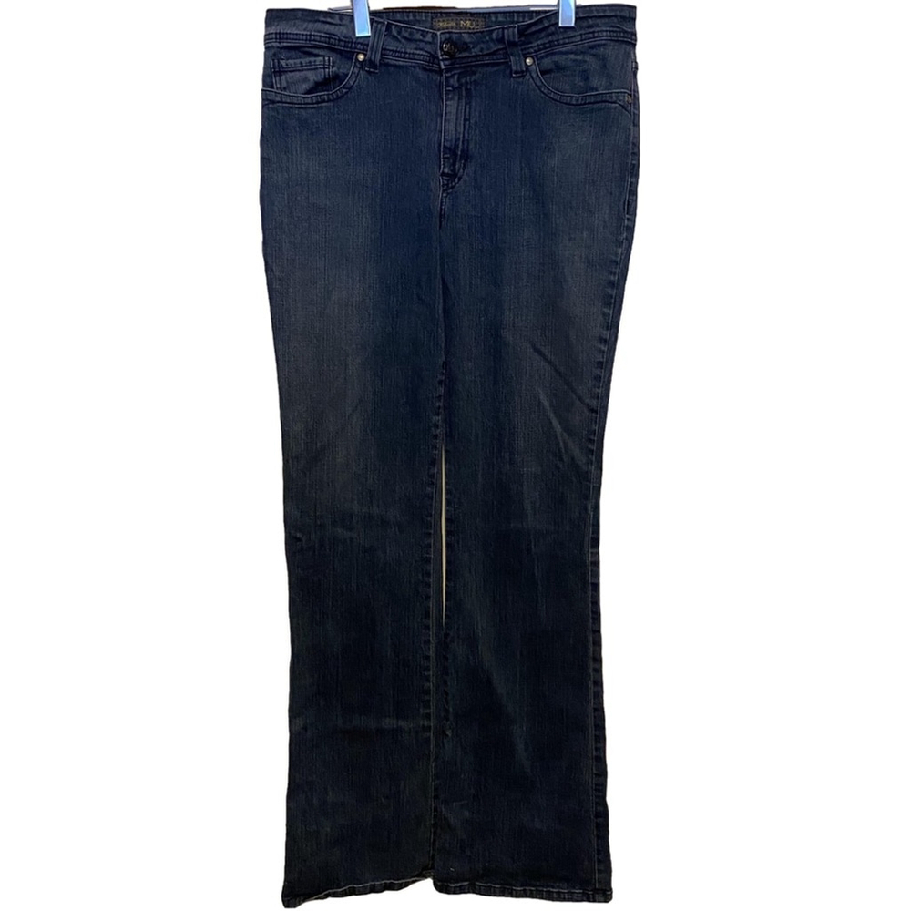 Women’s MU Makers USA Dark Blue Flared Jeans Size 16
